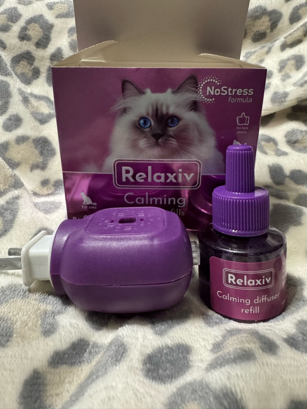 Relaxiv Calming Diffuser Plug-In + Refill - Purple